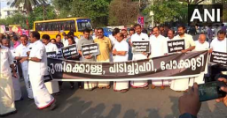 UDF MLAs stage protest against State budget in Kerala